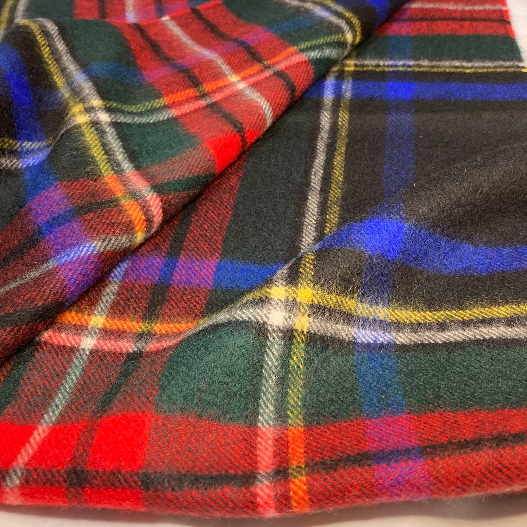 新品 ジョンストンズ カシミヤ100％ 中判ストール ブラックスチュアート