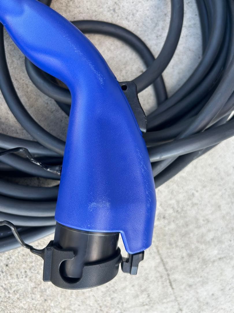 トヨタ 純正　PHEV充電ケーブル 200V 15M