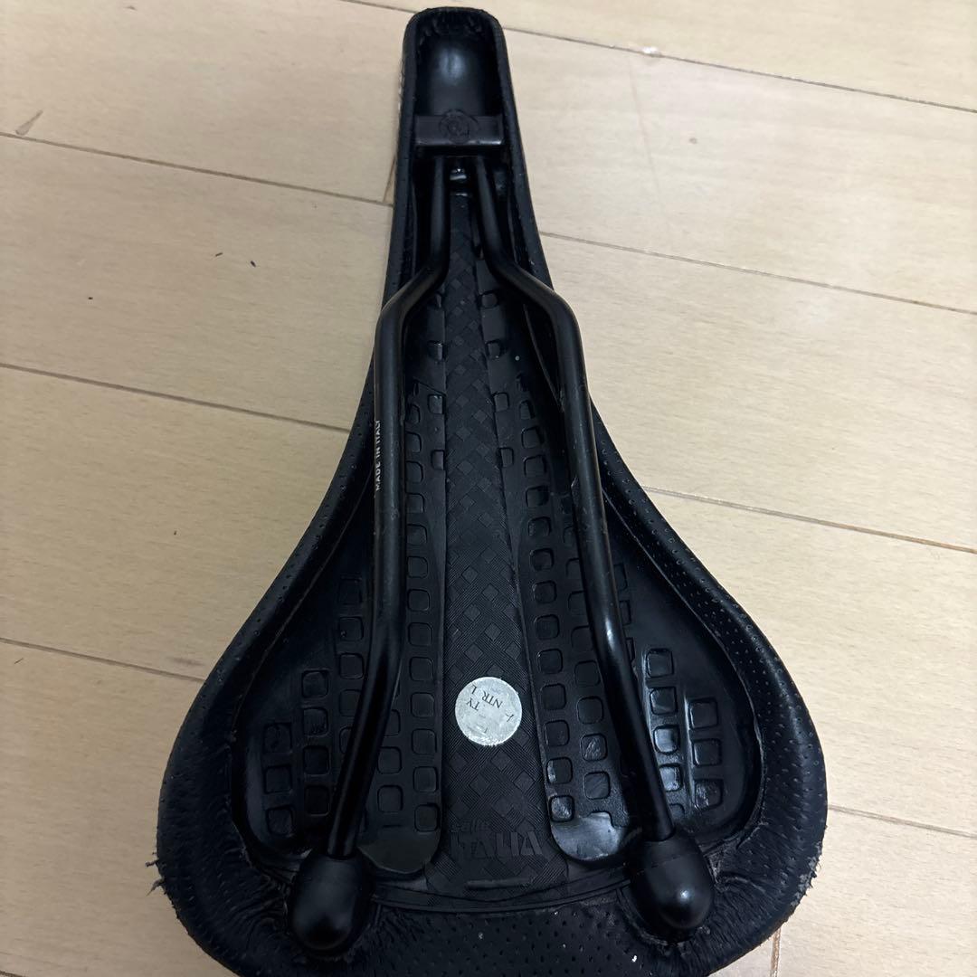 セライタリア　フライト