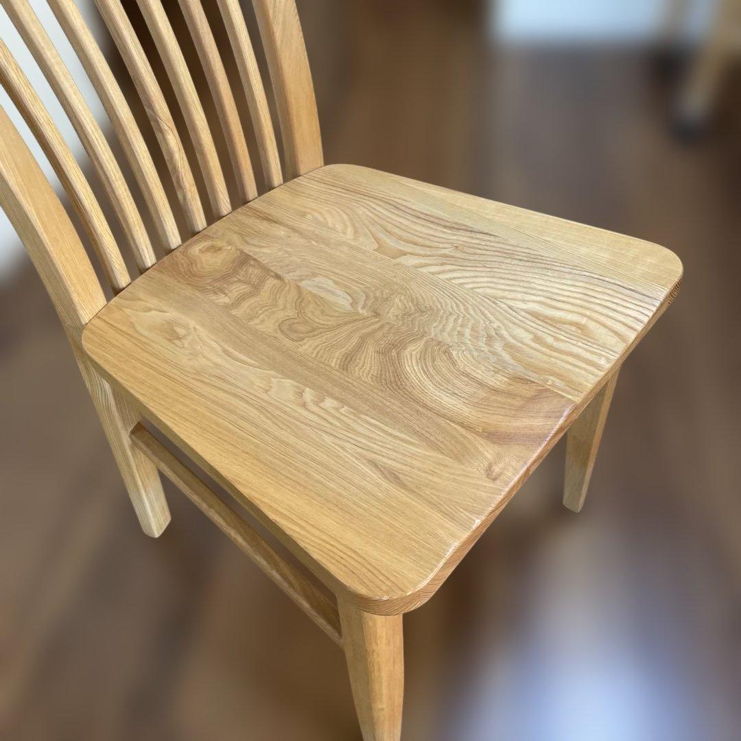 木製ダイニングチェア ①