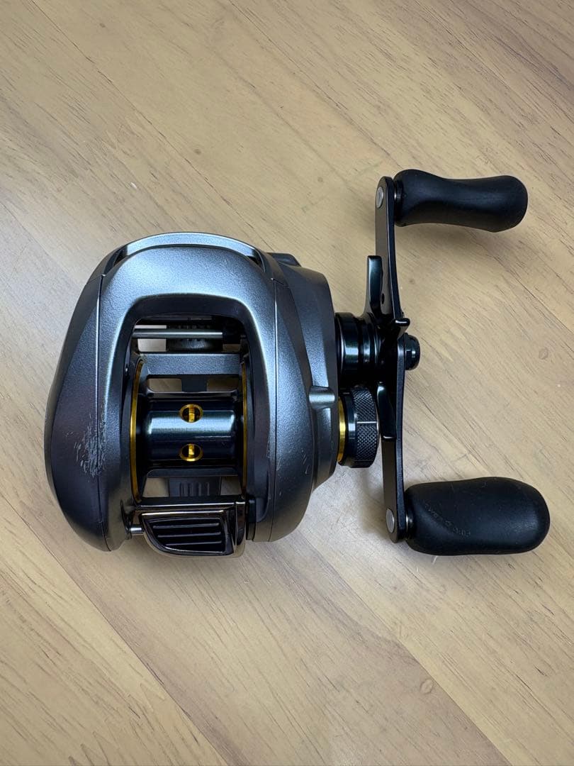 SHIMANO 09アルデバラン Mg7 右巻き - リール通販
