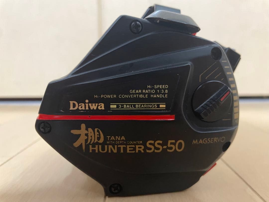 Daiwa TANA HUNTER SS-50 ベイトリール