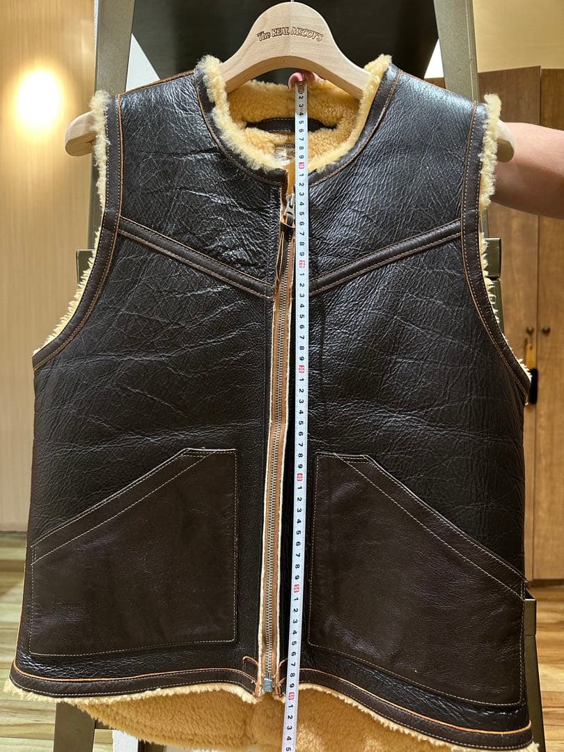 THE REAL McCOY'S C-3 ムートンベスト - メルカリ
