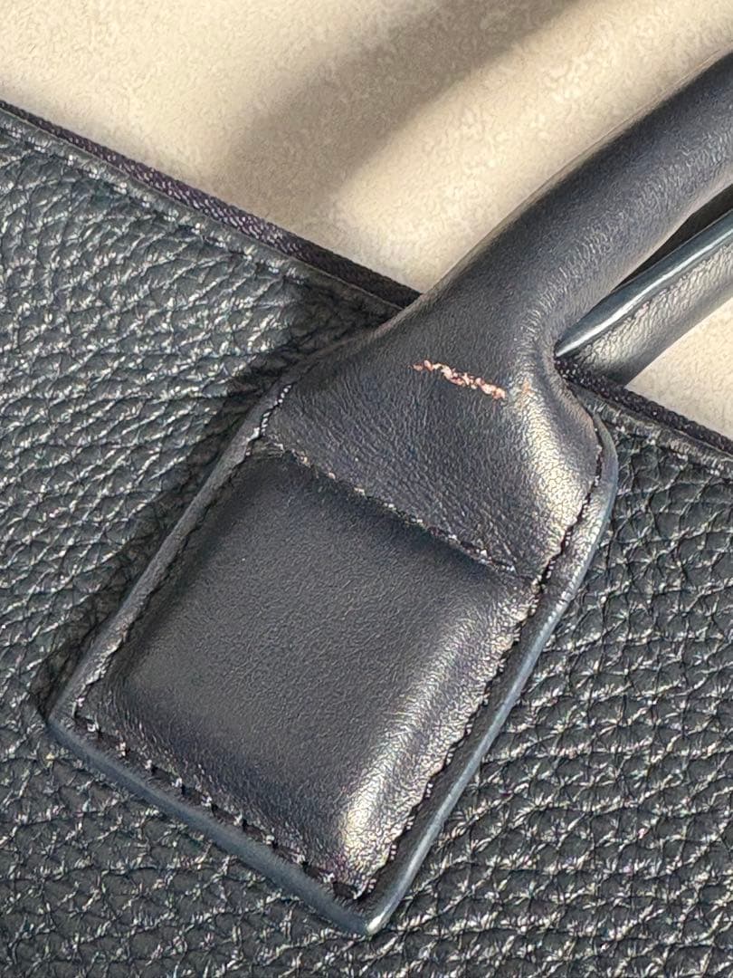 ウォントレスエッセンシャルデラヴィ　レザートート　ショルダーバッグ 2way