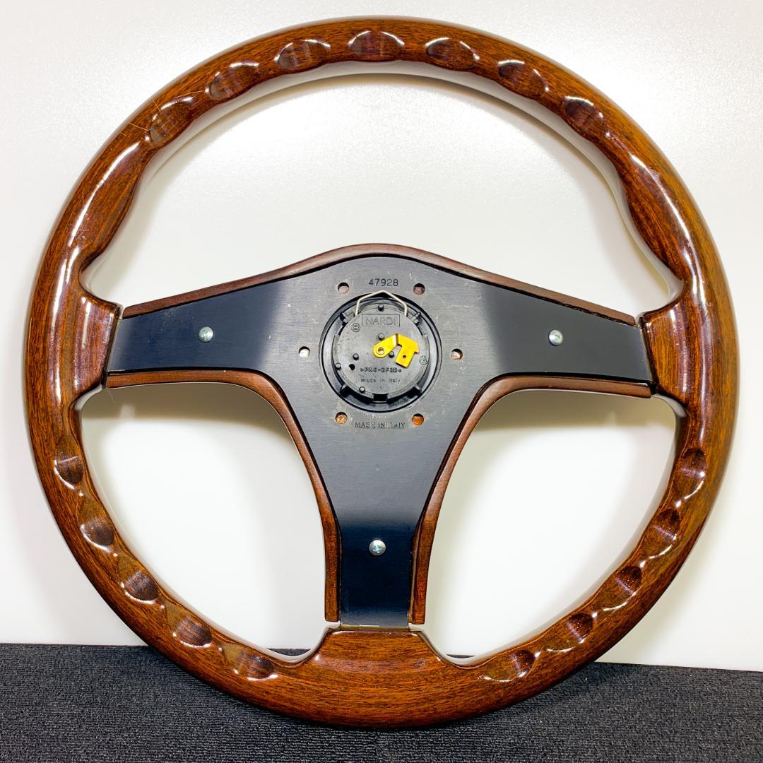 ナルディ ガラ3 タイプ3 36.5Φ マホガニー 美品 ホーンボタン付 希少