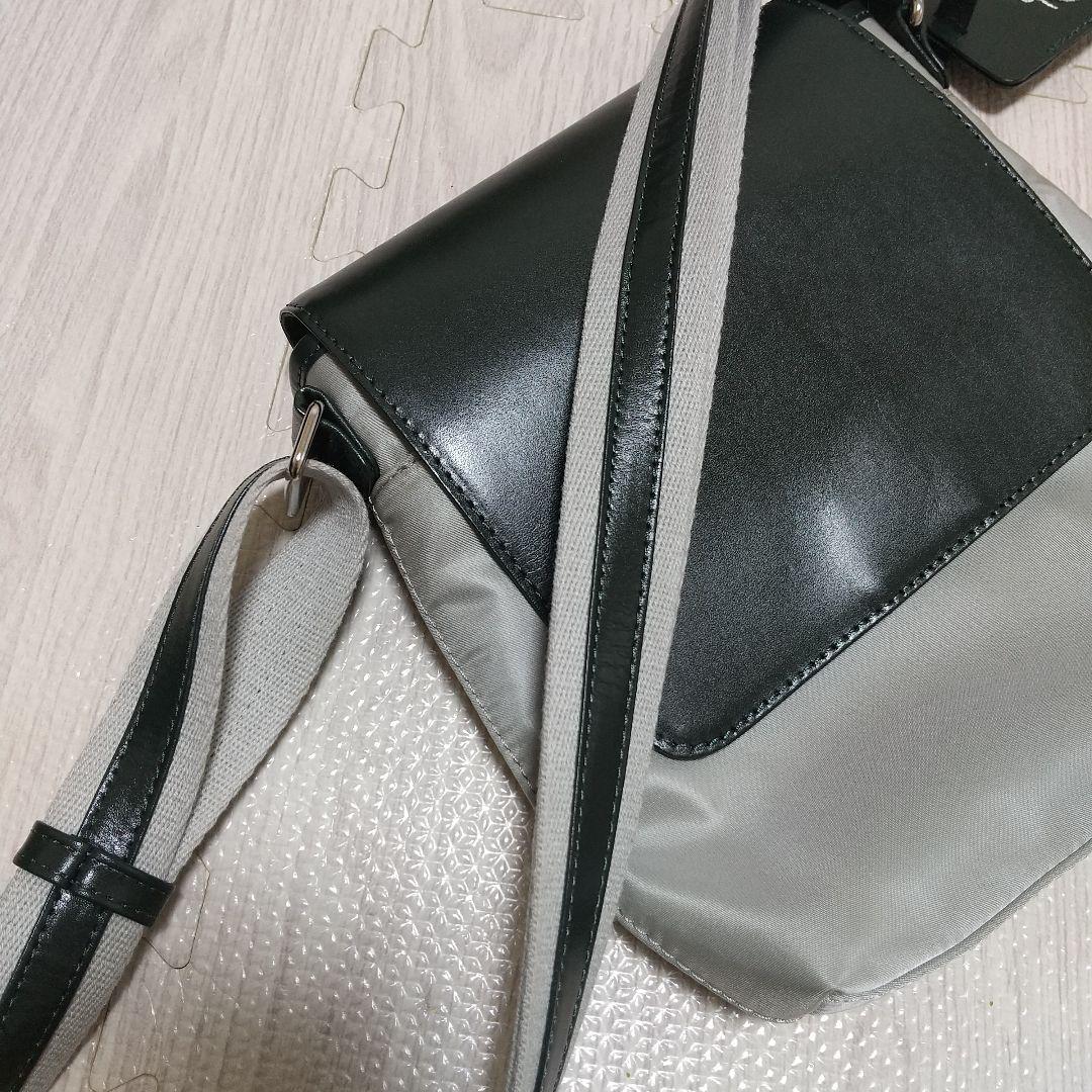 高田純次×キタムラ コラボ ショルダーバッグ カーキグレー