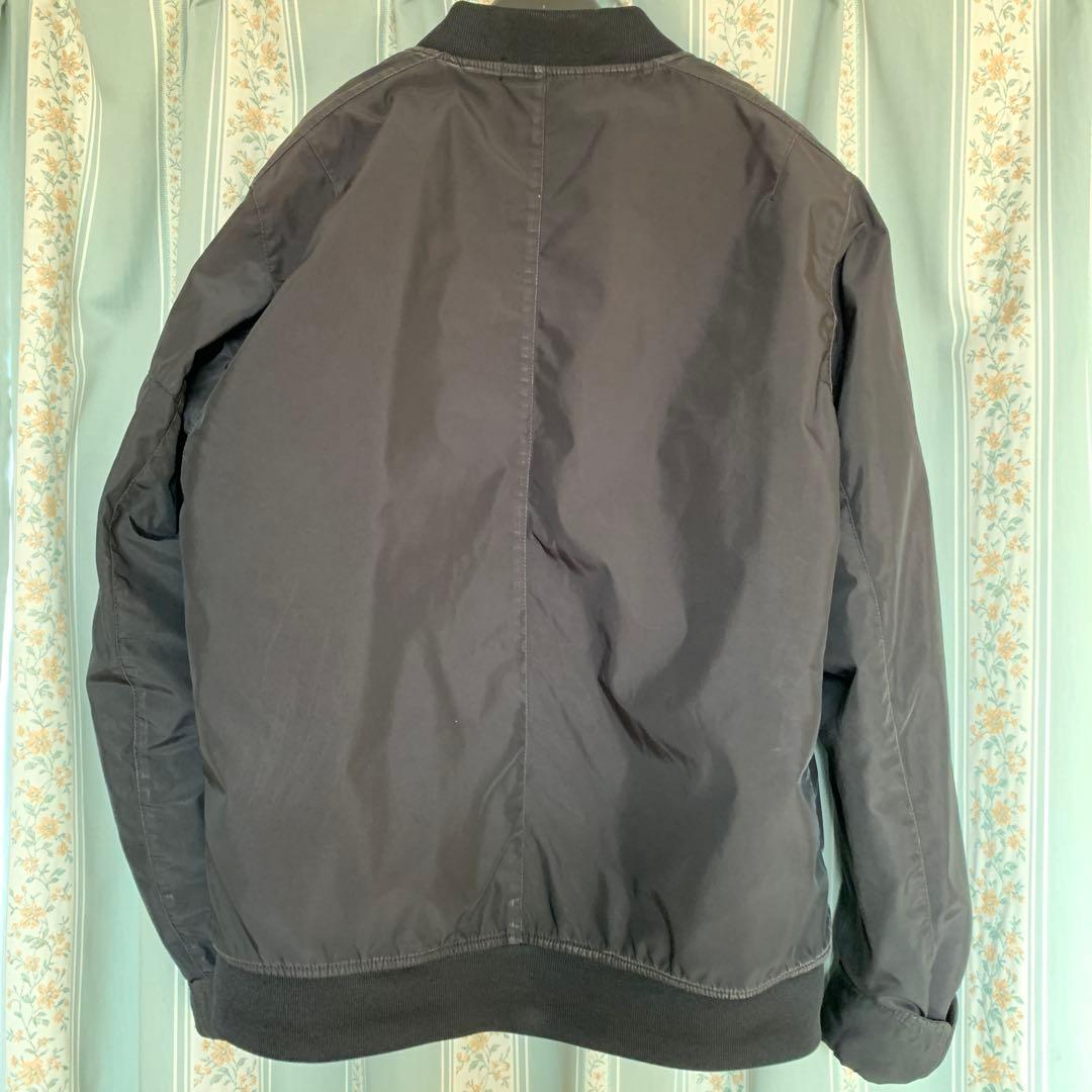 STONE  ブラック MA-1 ジャケット　スタジャン