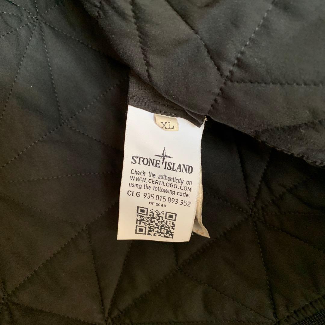 STONE  ブラック MA-1 ジャケット　スタジャン