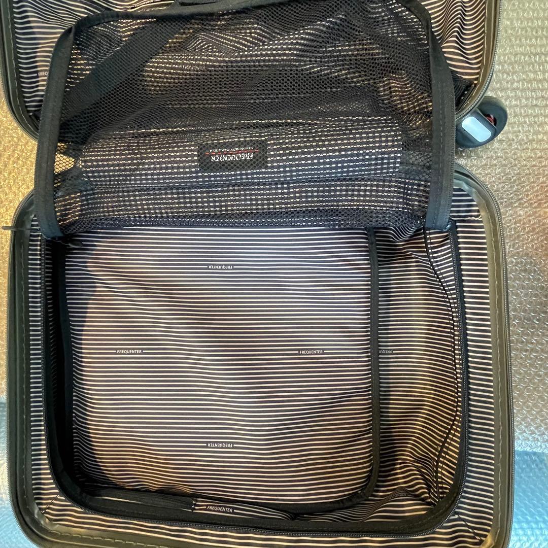美品　フリクエンター　CLAM ADVANCE 機内持ち込　静音　キャリーケース