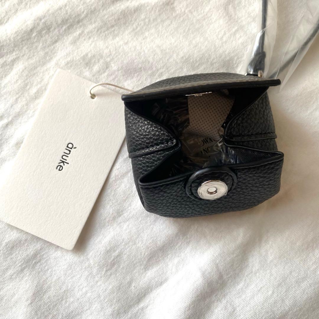 【新品タグ付き】anuke アンヌーク エコレザーウエストポーチ ブラック 黒