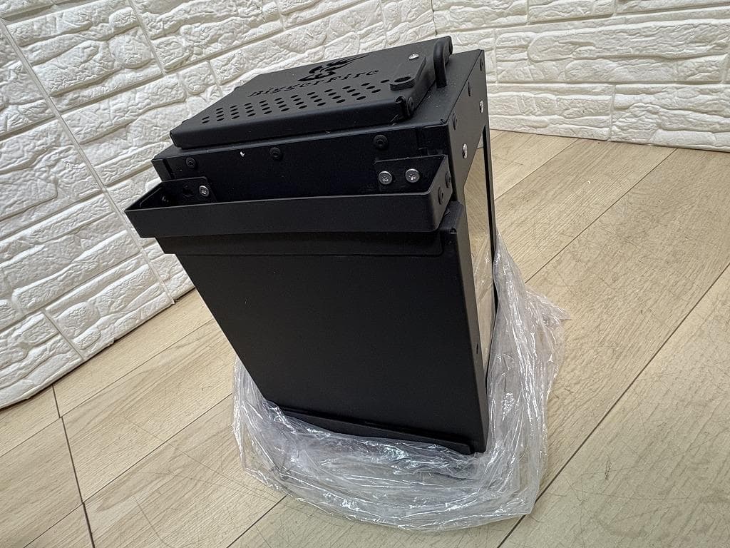 未使用 ミニ 薪ストーブ オーブン付き 3役 耐熱ガラス窓 コンパクト 焚き火台