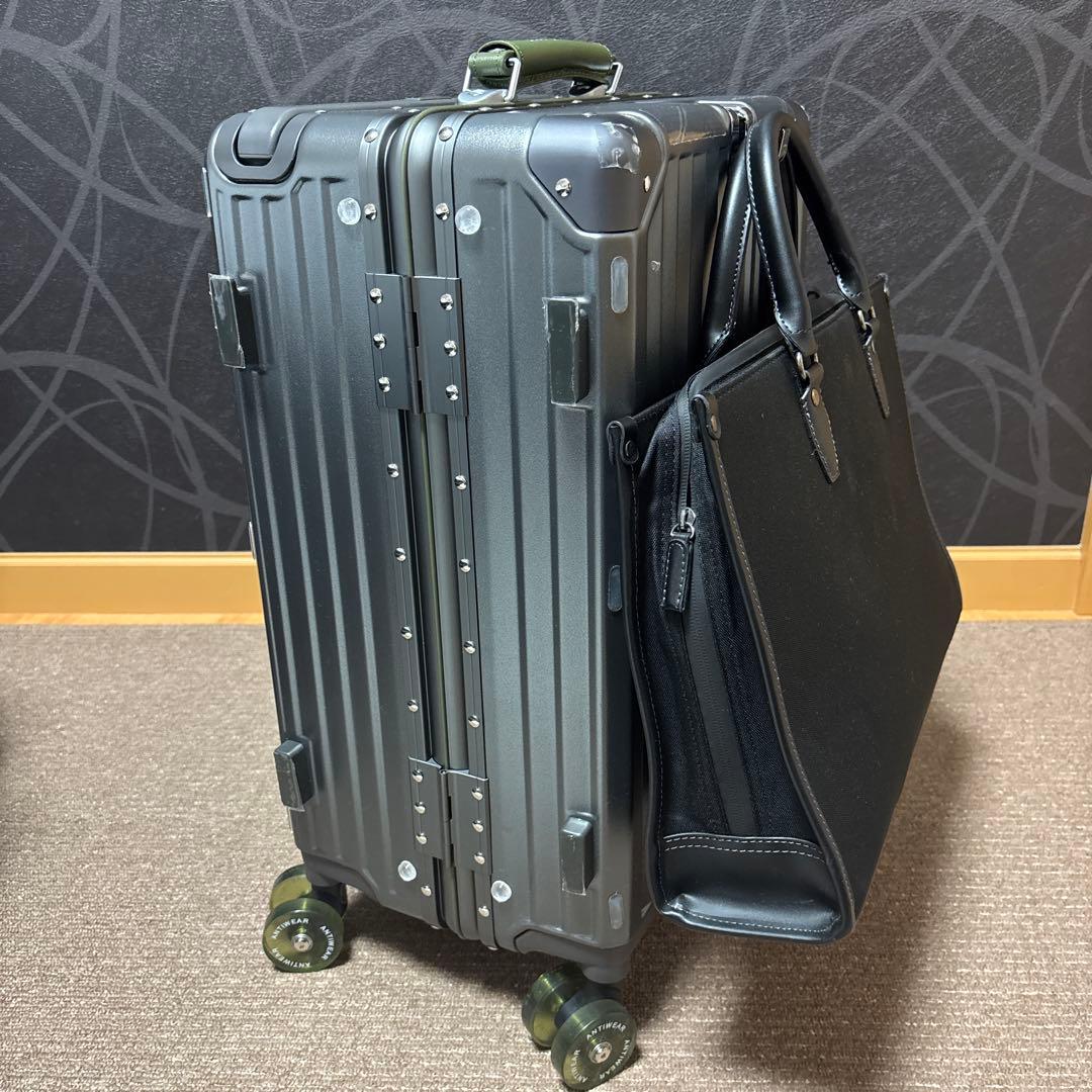 kpldol 未使用、新品 機内持ち込み 20インチ 中型 TSAロック付き