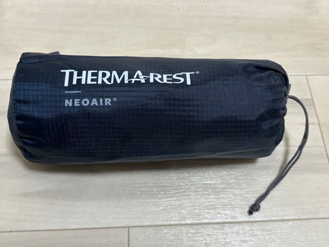 Therm-a-Rest NeoAir Xlite スリーピングパッド　サイズR