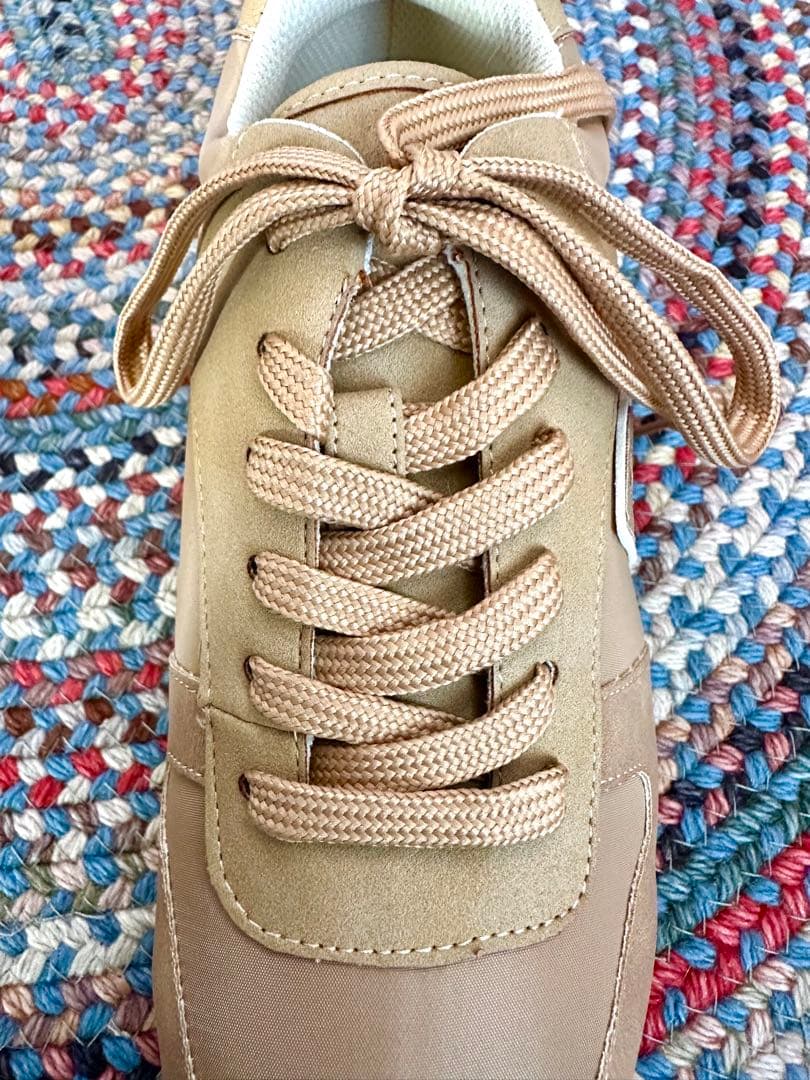 Pink House ベージュ スニーカー