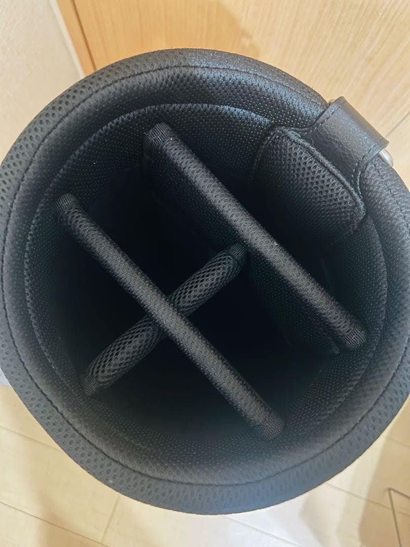 ブリヂストン キャディバッグ ホワイト/ブラック/レッド