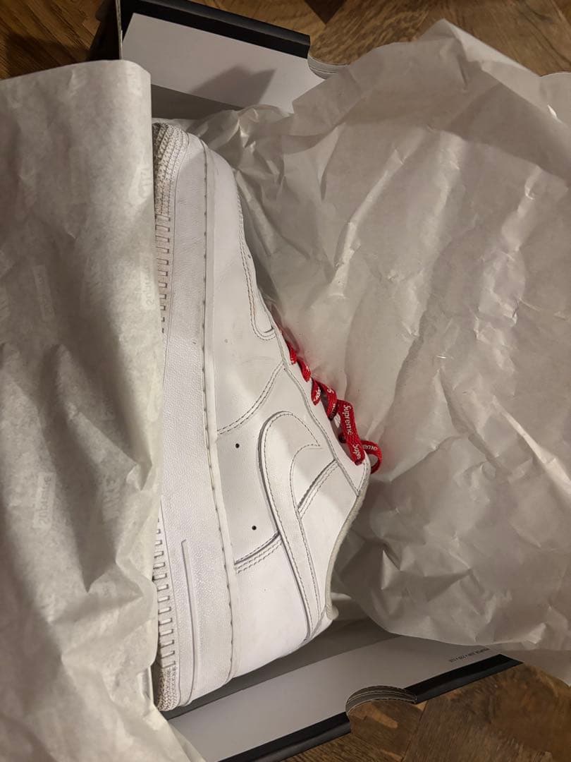 バルマンさん専用Nike Air Force 1 Supreme ホワイト