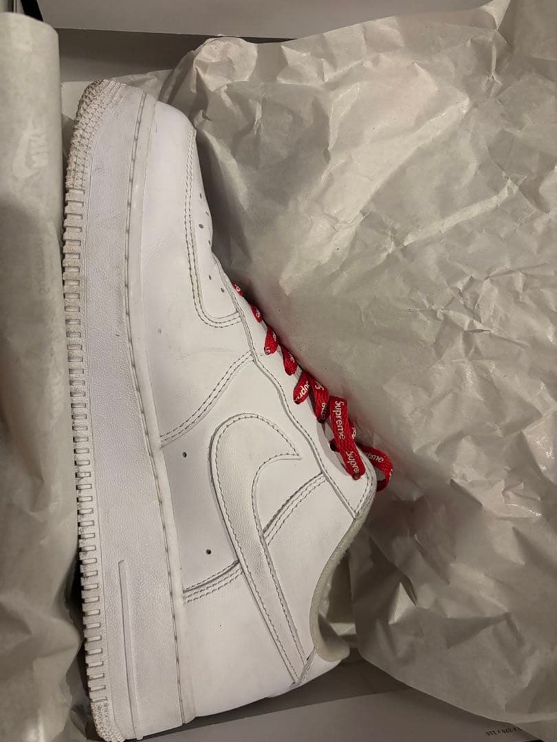 バルマンさん専用Nike Air Force 1 Supreme ホワイト