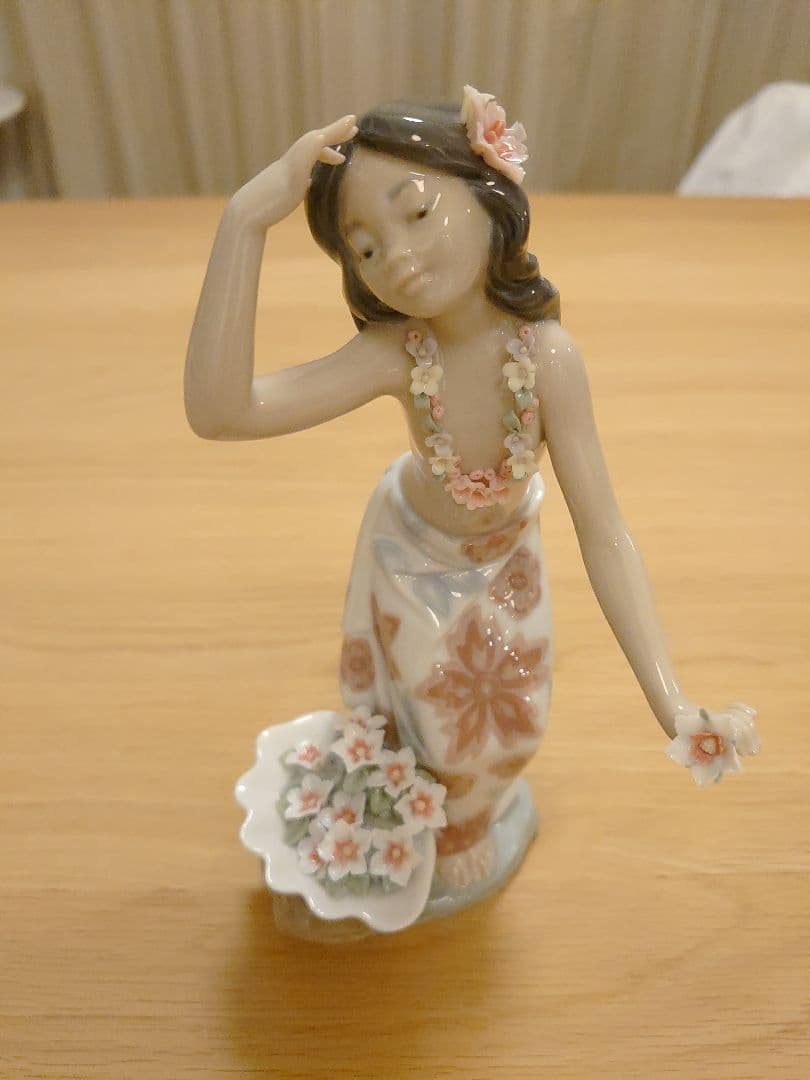 極美品 絶版 箱付 ハワイ限定品】リヤドロ LLADRO 1478『アロハ