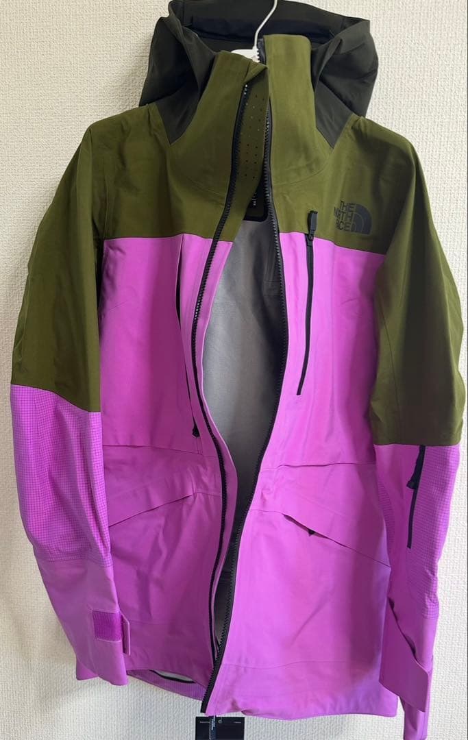 新品未使用The North Face スノーボードジャケット