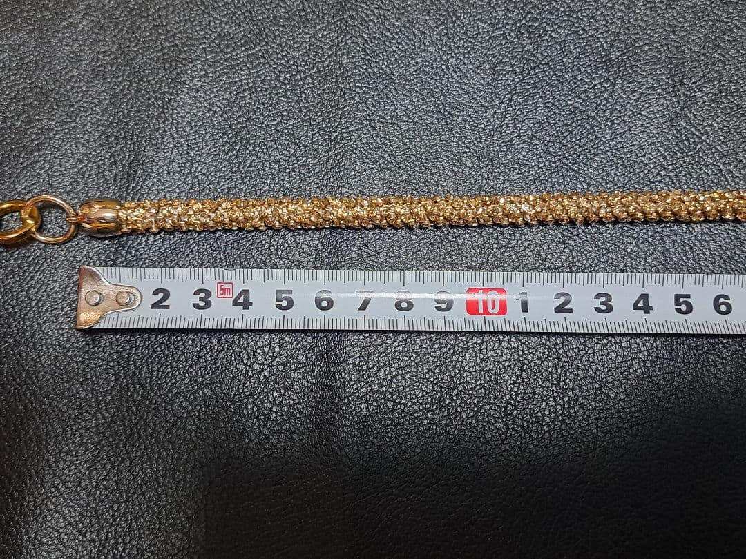 NEZCA Swarovski ウォレットチェーン - メルカリ