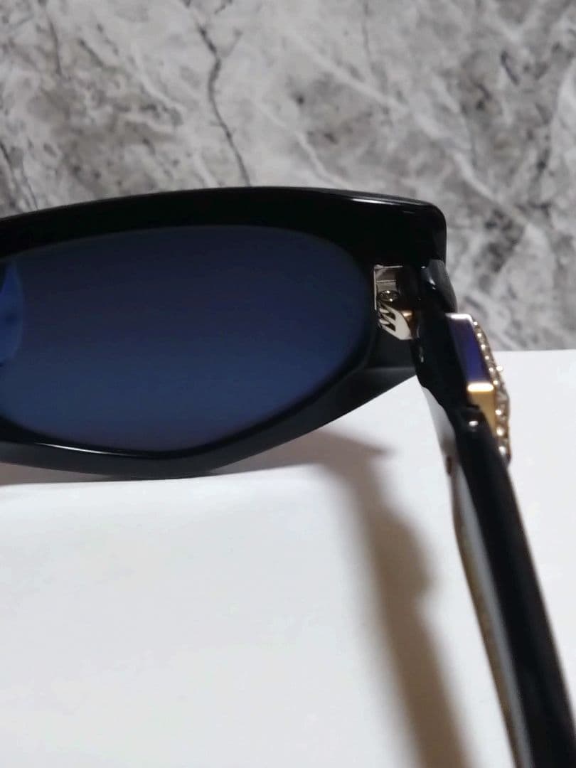 [未使用]GENTLE MONSTER ジェントルモンスターブラックサングラス