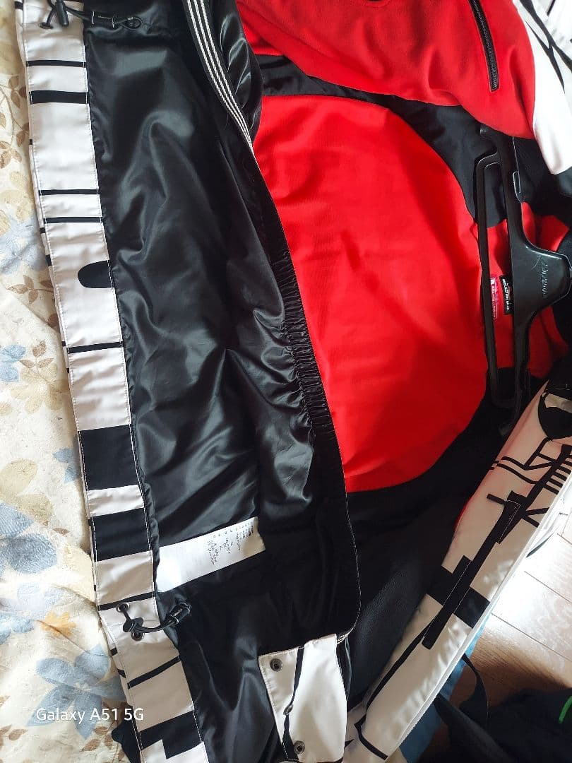 ミズノ デモ/レーシング上位モデル ブレスサーモ スキーウェア XL上下セット