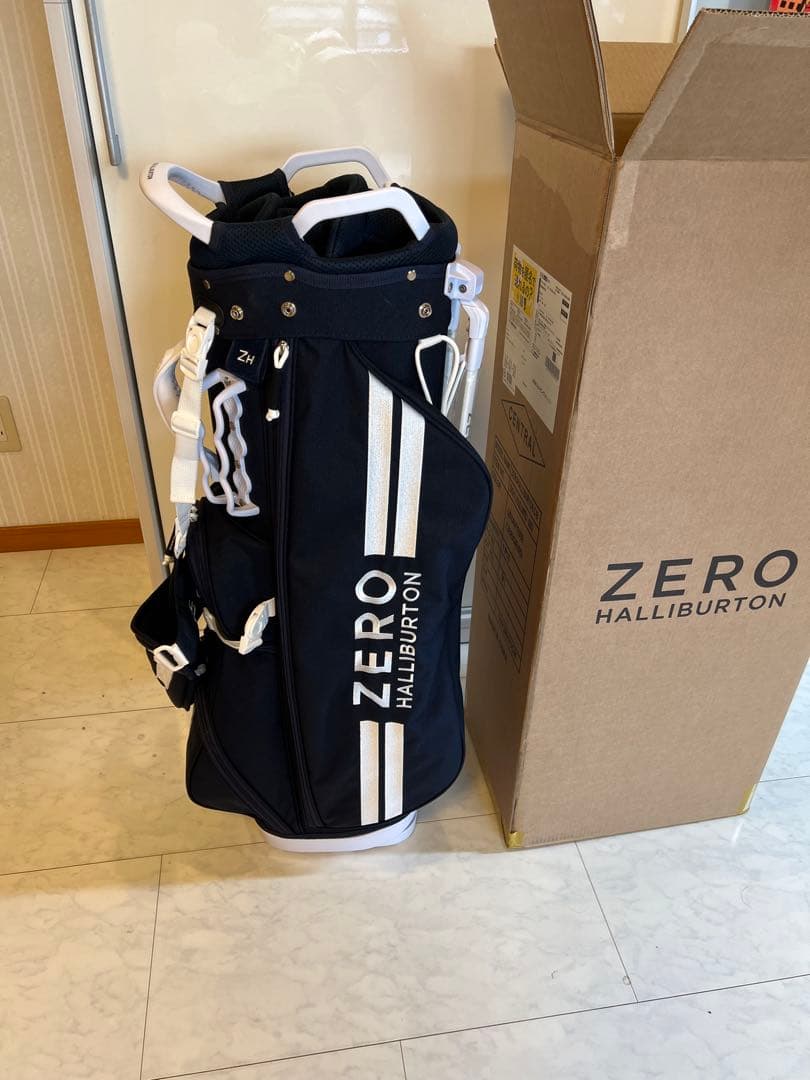 希少な限定品モデル！ゼロハリバートン　 スタンドバッグ　　ヘッドカバー4点セット