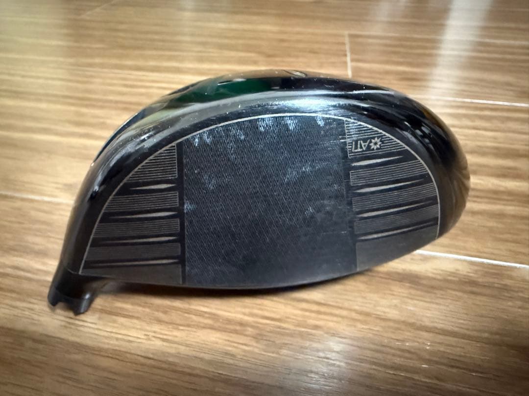 Titleist TSi 3ドライバー ヘッドのみ(レンチ付き)
