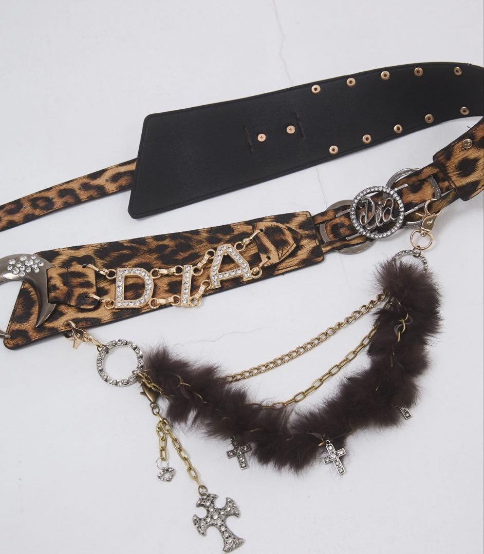 ムーンバックルファーチェーンベルト d.i.a.