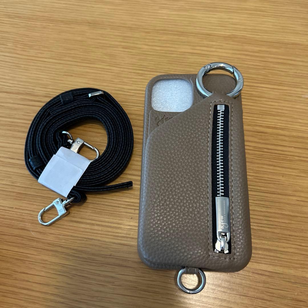 ajew iPhone15 ブラウン