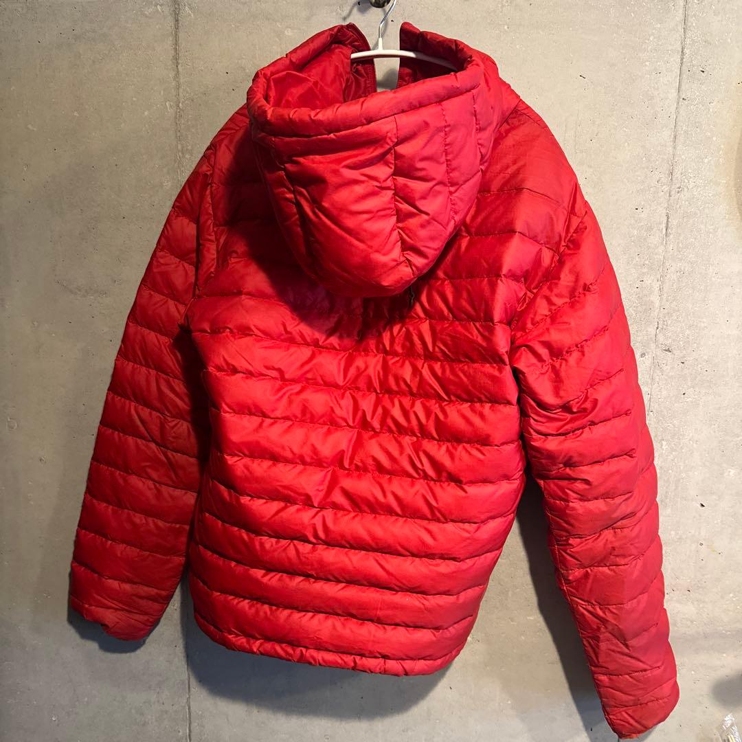 patagonia フード付きダウンジャケット S レッド