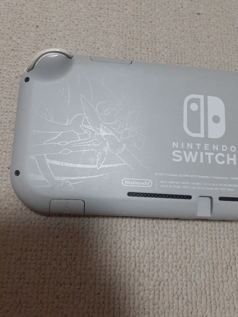 NINTENDO SWITCH LITE ザシアン・ザマゼンタ