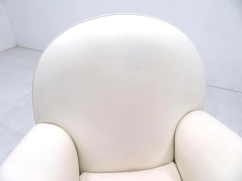 展示品 ポルトローナフラウ バニティフェア 総本革 レザー ソファ