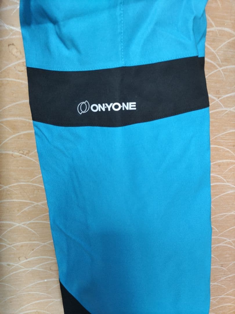 新品タグ付き ONYONE オンヨネ フルオープンパンツ