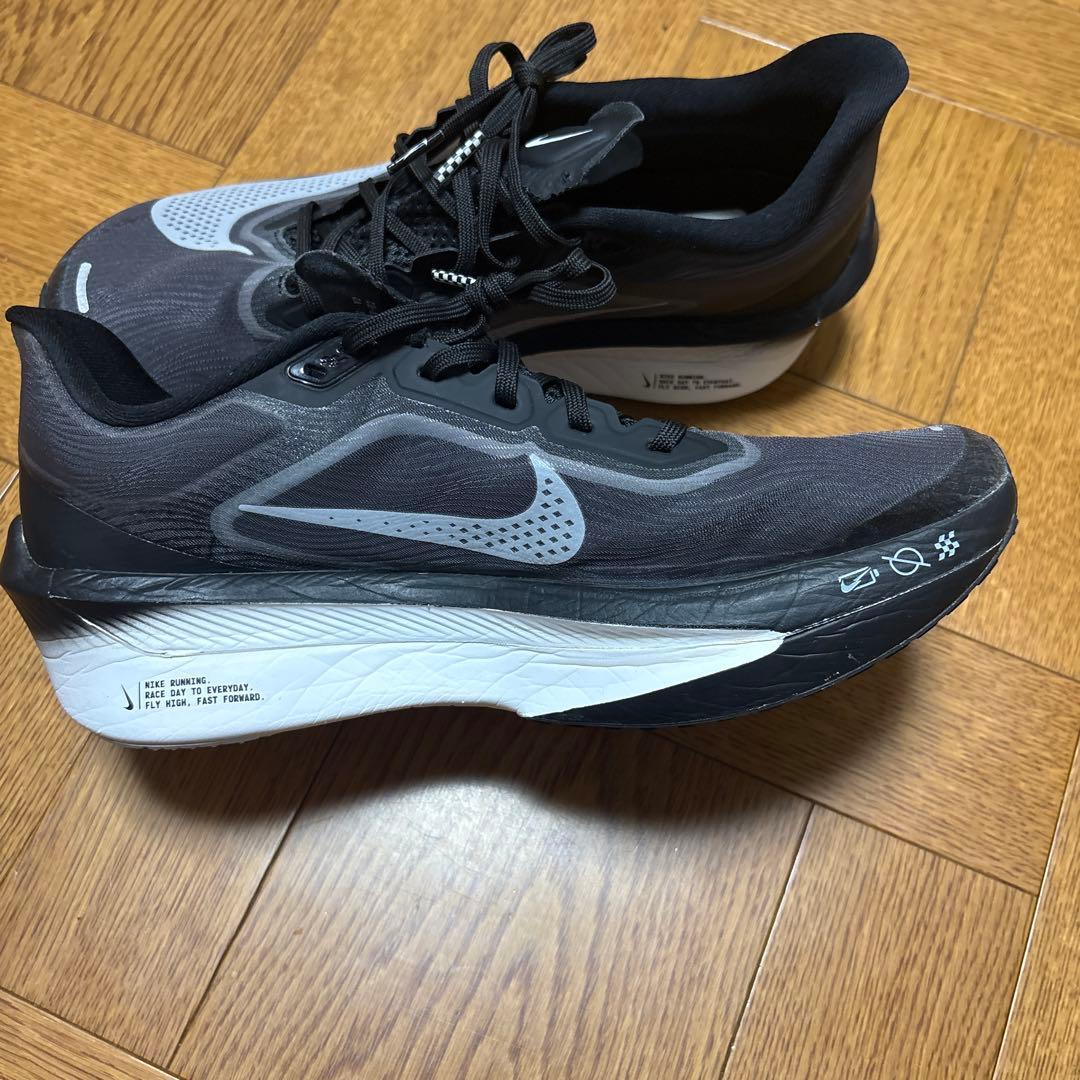 NIKE ズームフライ6 黒　26.5cm