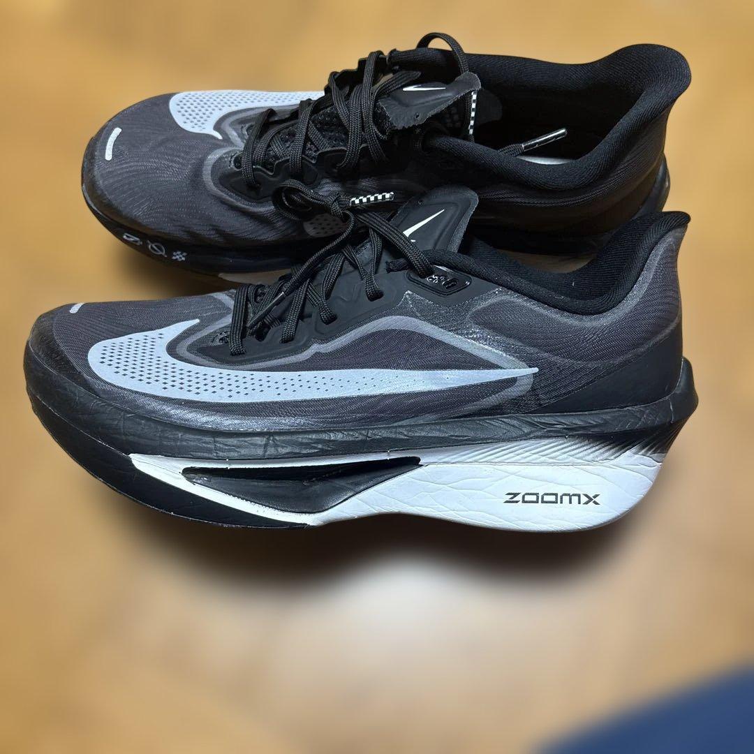 NIKE ズームフライ6 黒　26.5cm
