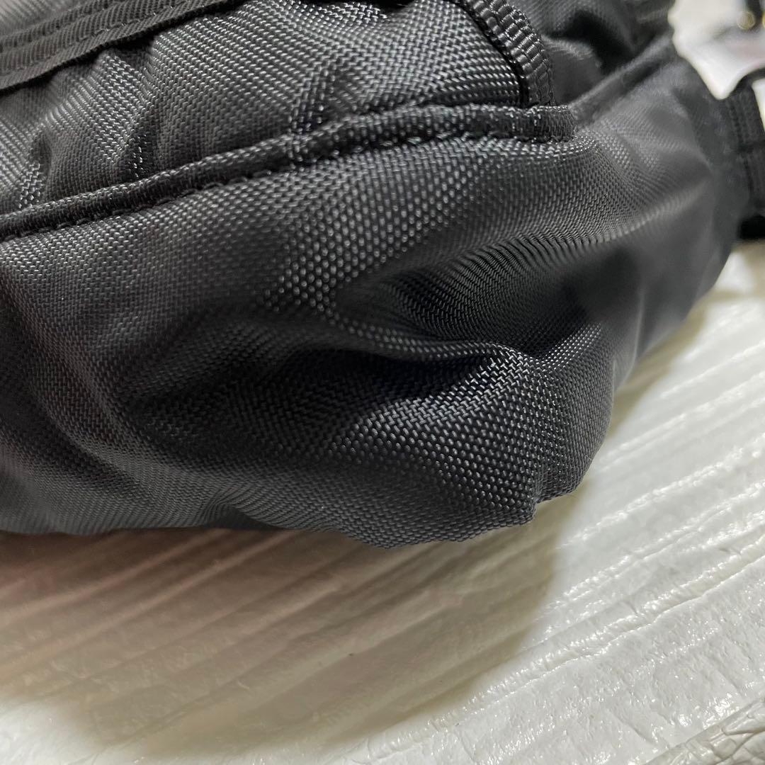 PORTER ブラックナイロンショルダーバッグ (男女兼用)