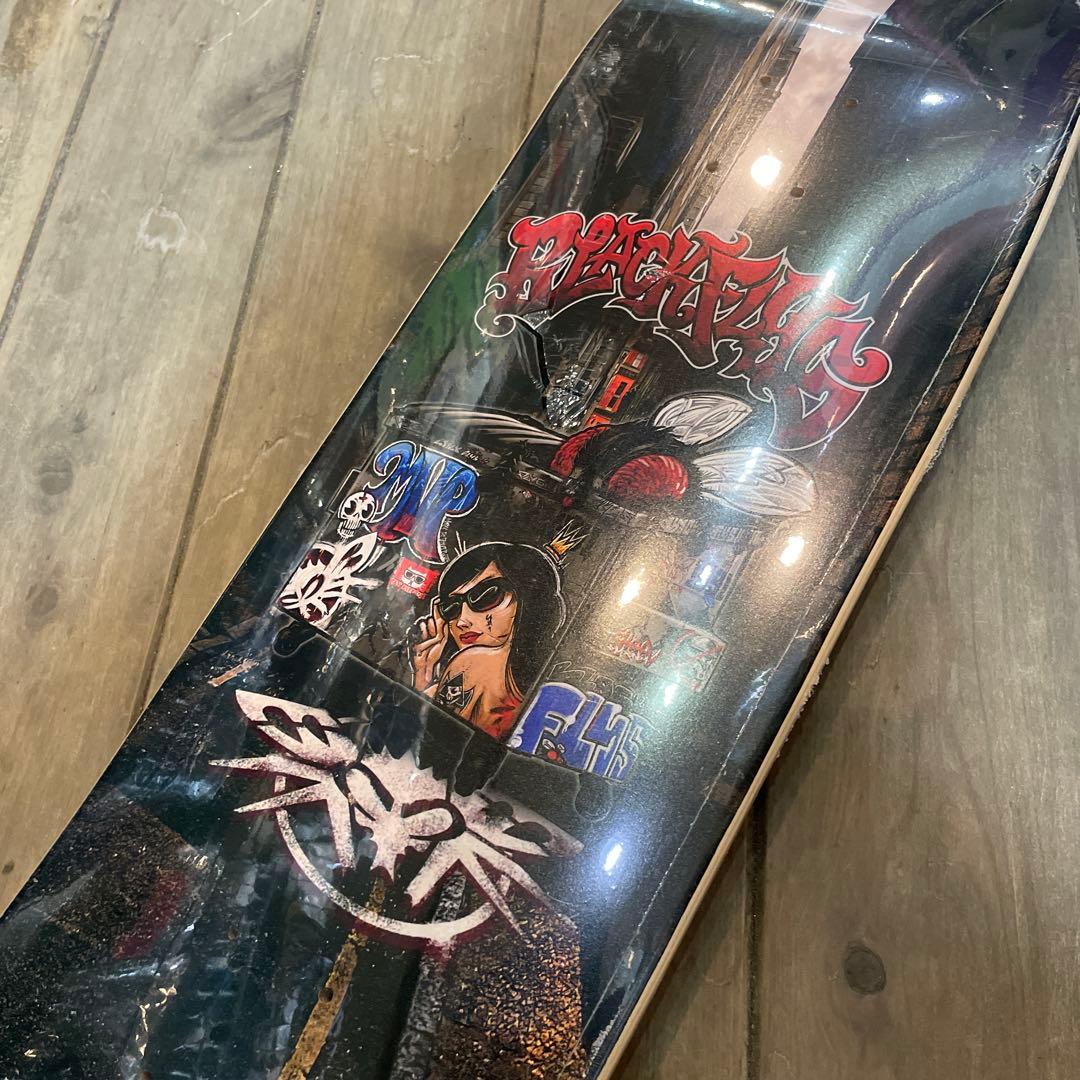 BLACKFLYS ブラックフライ　スケボーデッキ　9.25インチ