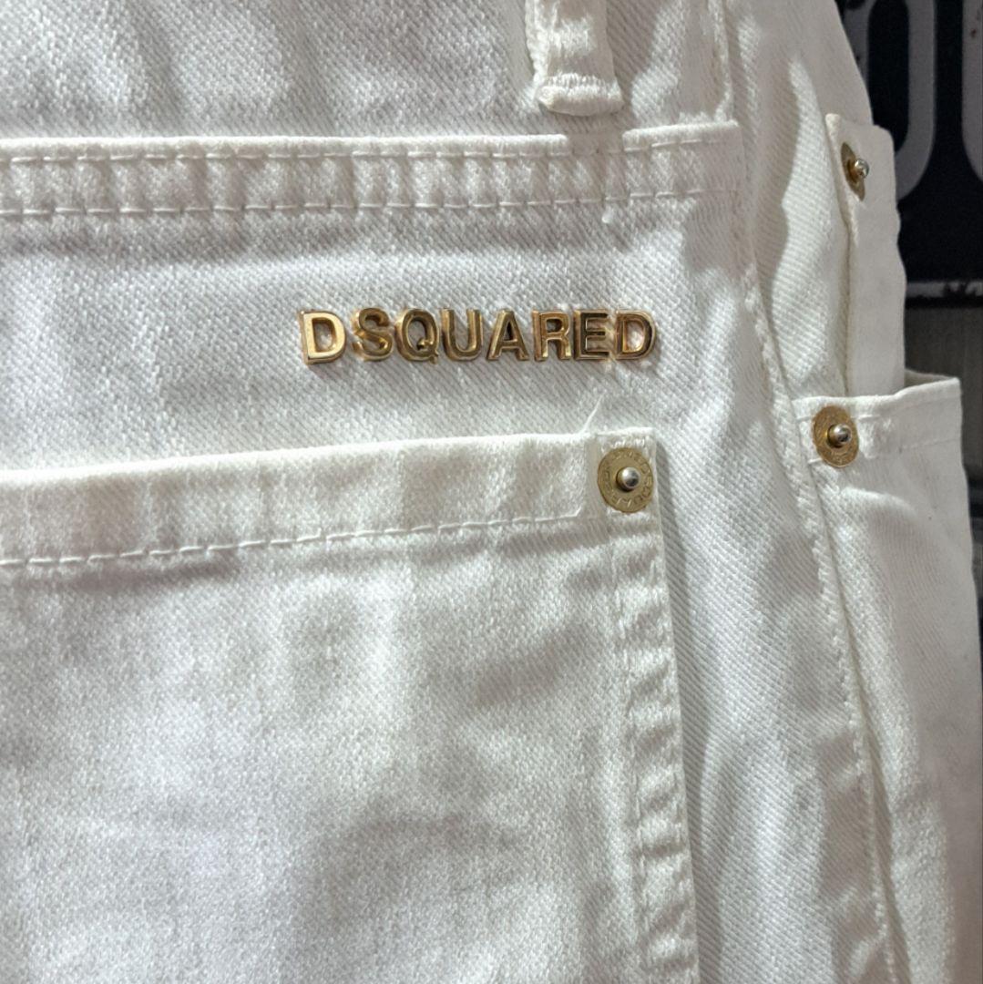 ディースクエアード ゴールドメタルロゴプレート ストレッチ ホワイト