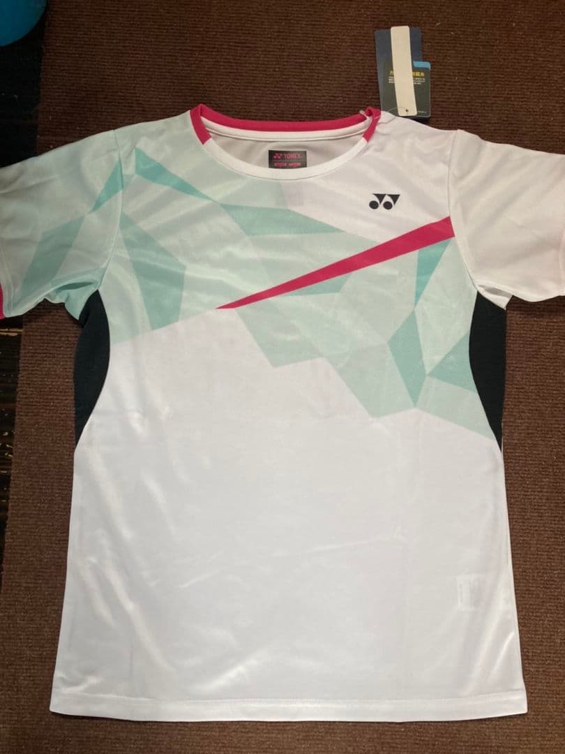 YONEX ウィメンズゲームシャツ、ウィメンズスカート