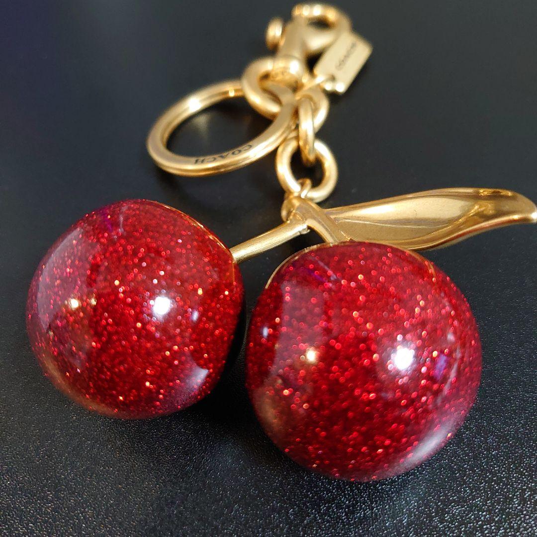 COACH コーチ チャーム キーホルダー さくらんぼ チェリー 赤 - メルカリ