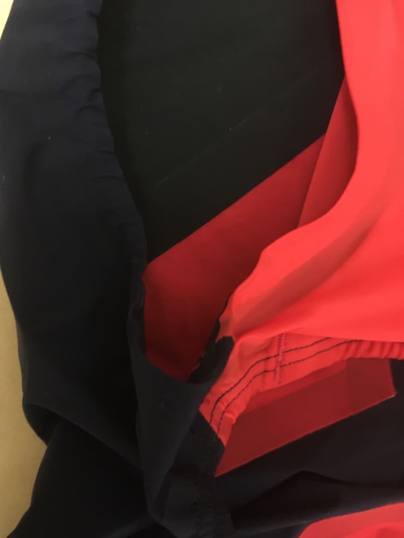 水着・ラッシュガード Tadahiro Higa