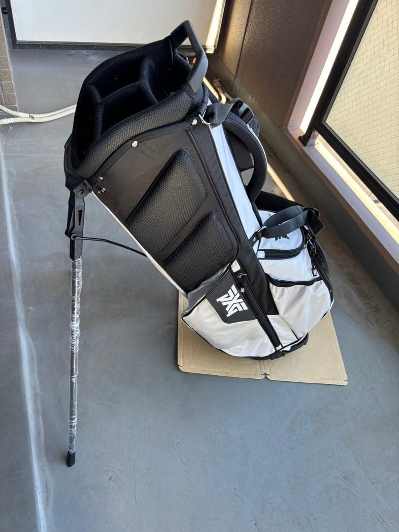 に*♡様 未使用　PXG エクストリーム キャディバッグ スタンド付きキャディバ