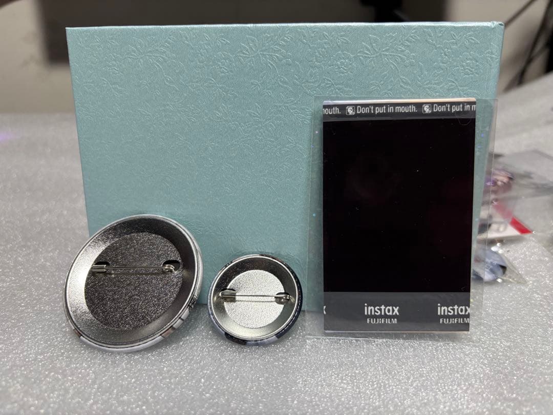 白田まい　コスホリ限定　缶バッチ　個別売りできます