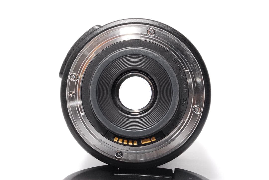 万能レンズ❤️Canon EF-S 18-135mm IS STM 広角望遠レンズ