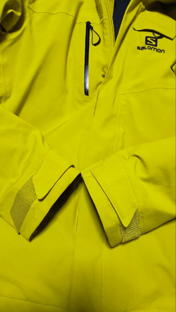 《サロモン SALOMON》スキーウェア 中綿 保温 雪山 ジャケット