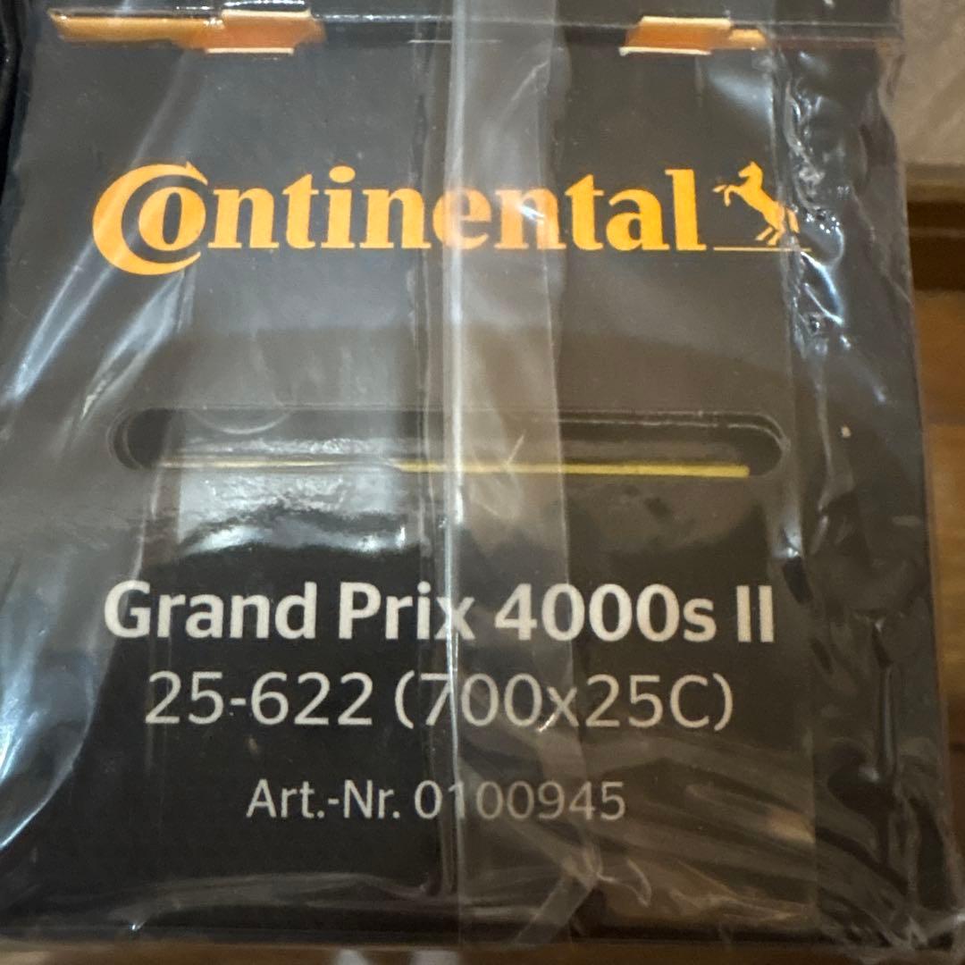 とも様 コンチネンタル grand prix 4000s Ⅱ 新品未使用タイヤ