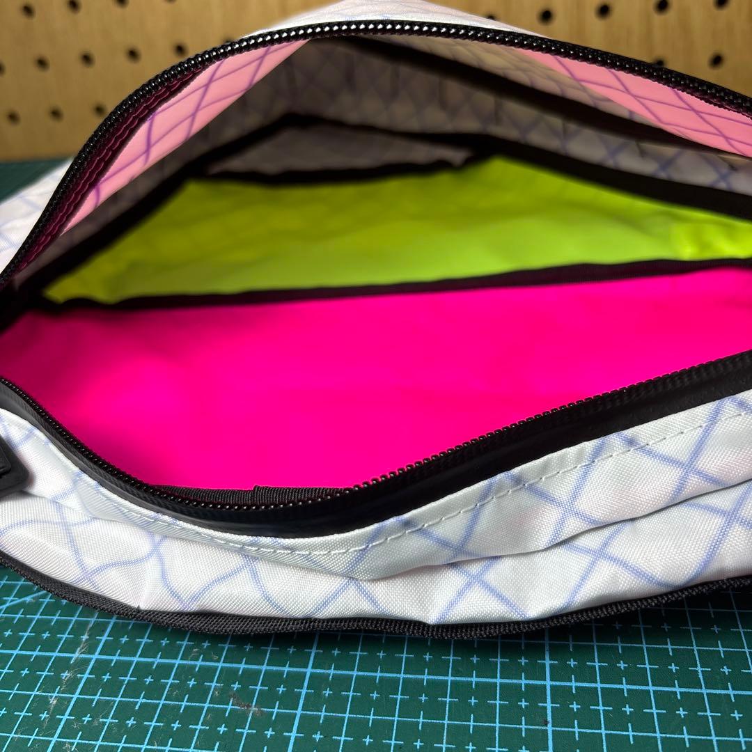 ULハンドメイドフレームバッグepx200②