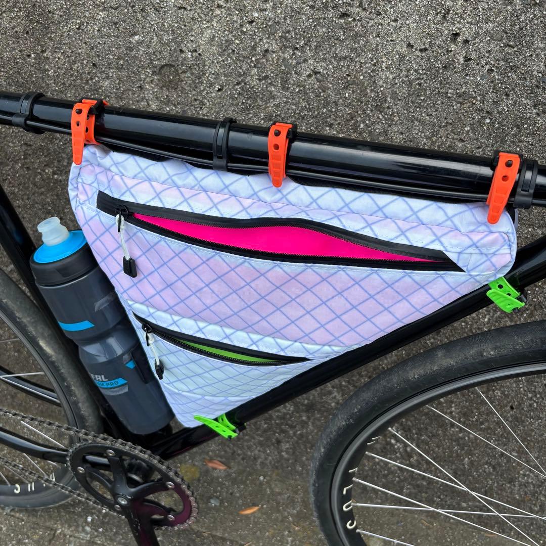 ULハンドメイドフレームバッグepx200②