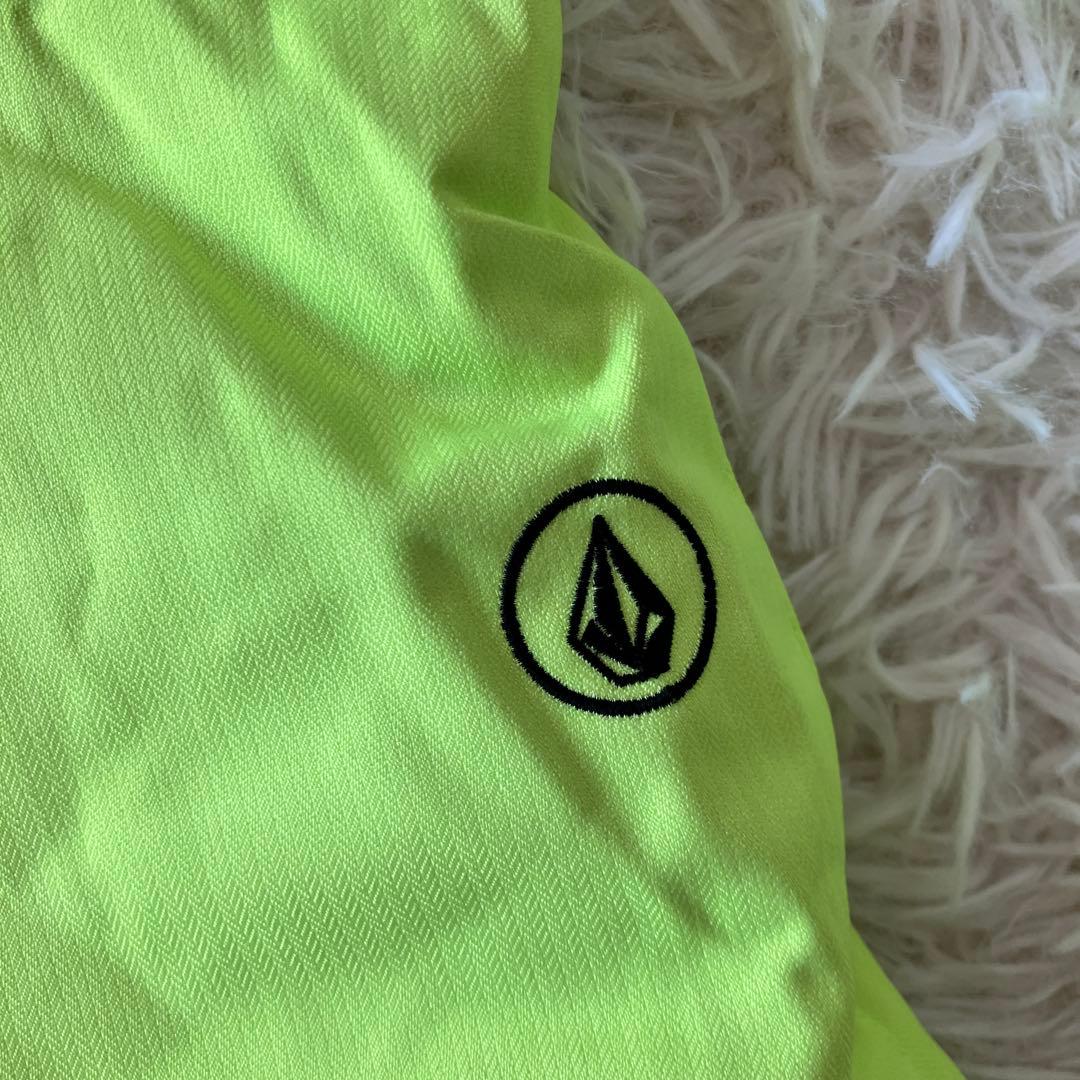 #4E✨VOLCOM✨スノボ ウェア 上下 XL